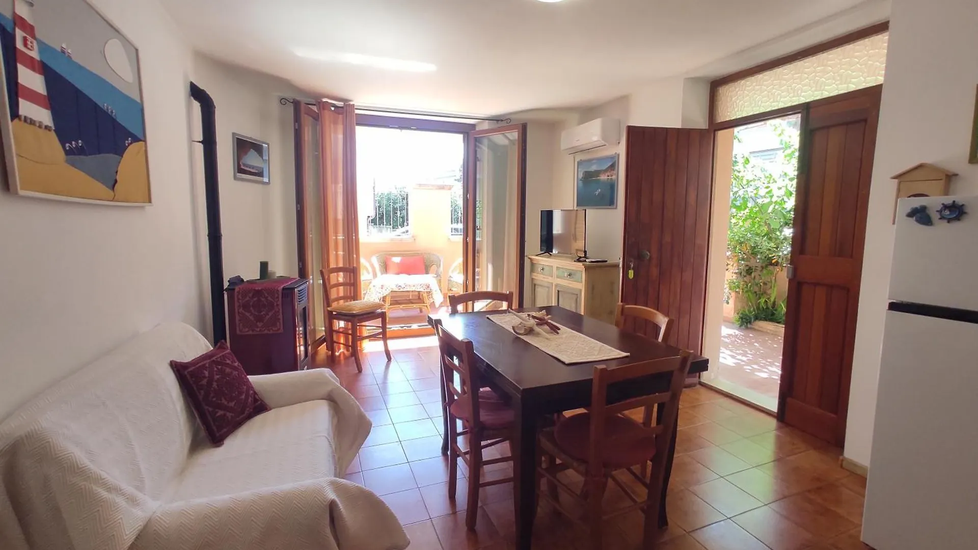 アパート Casa Goletta Soggiorno Per 4 A 2 Minuti Dalla Spiaggia Iunq0334 カーラゴノネ